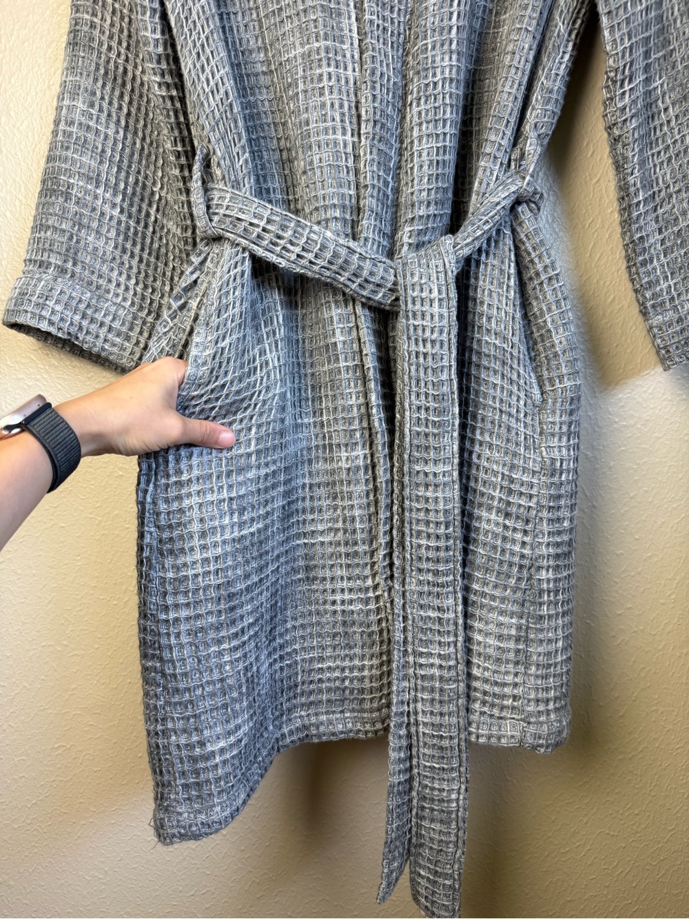 Parachute Waffle Robe in Grey - Picture 6 of 8